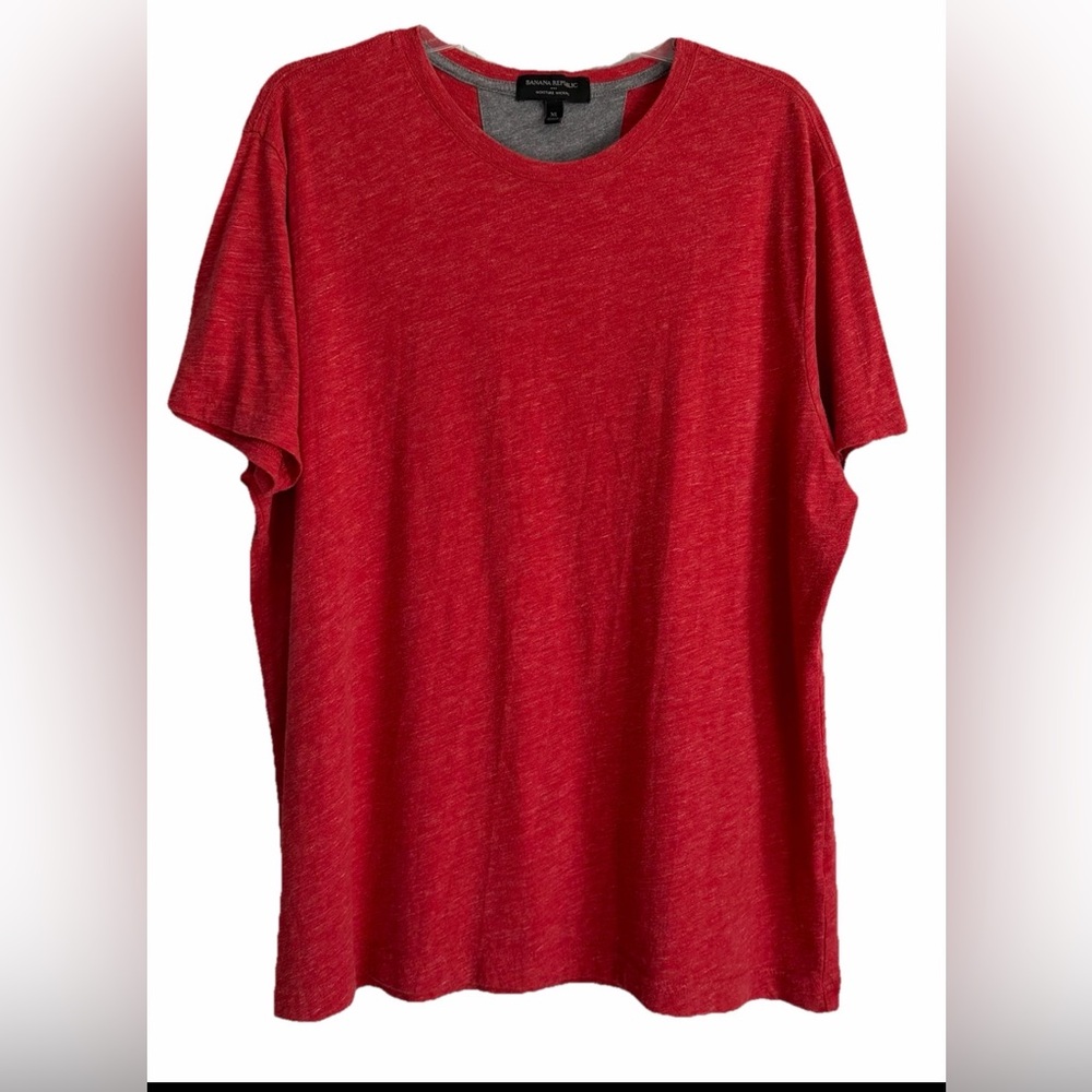 Banana Republic Short Sleeve Moisture Wicking T-Shirt Mens XL Tee Red Crewneck